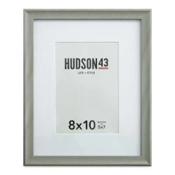 Hudson 43 Traditional Frames With Mat