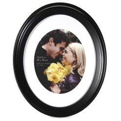 MCS Oval Portrait Frame