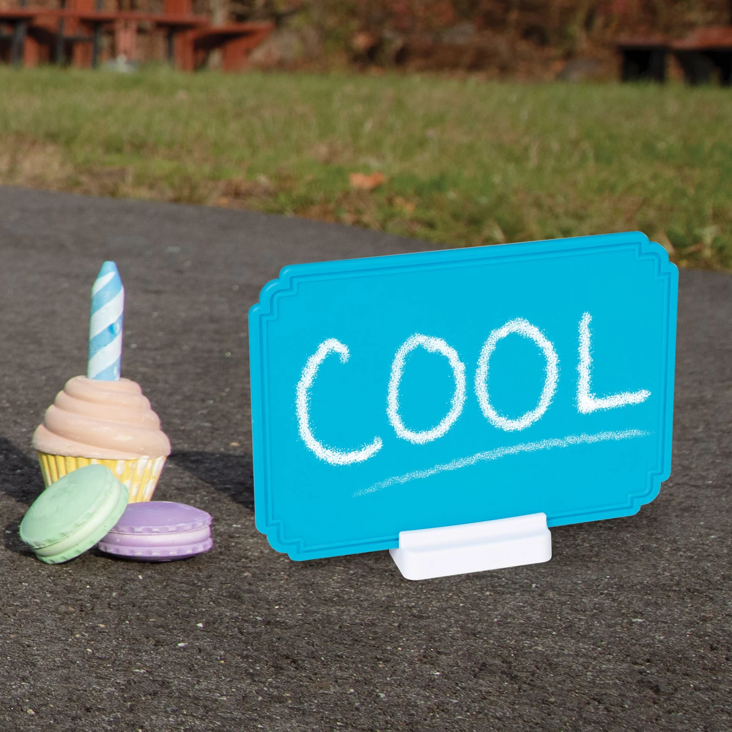 Melissa & Doug Sweet Shop Chalk Play Set - Image 3